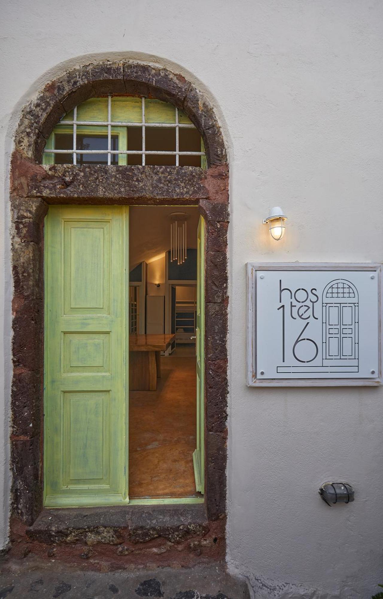 Hostel 16 Oia エクステリア 写真